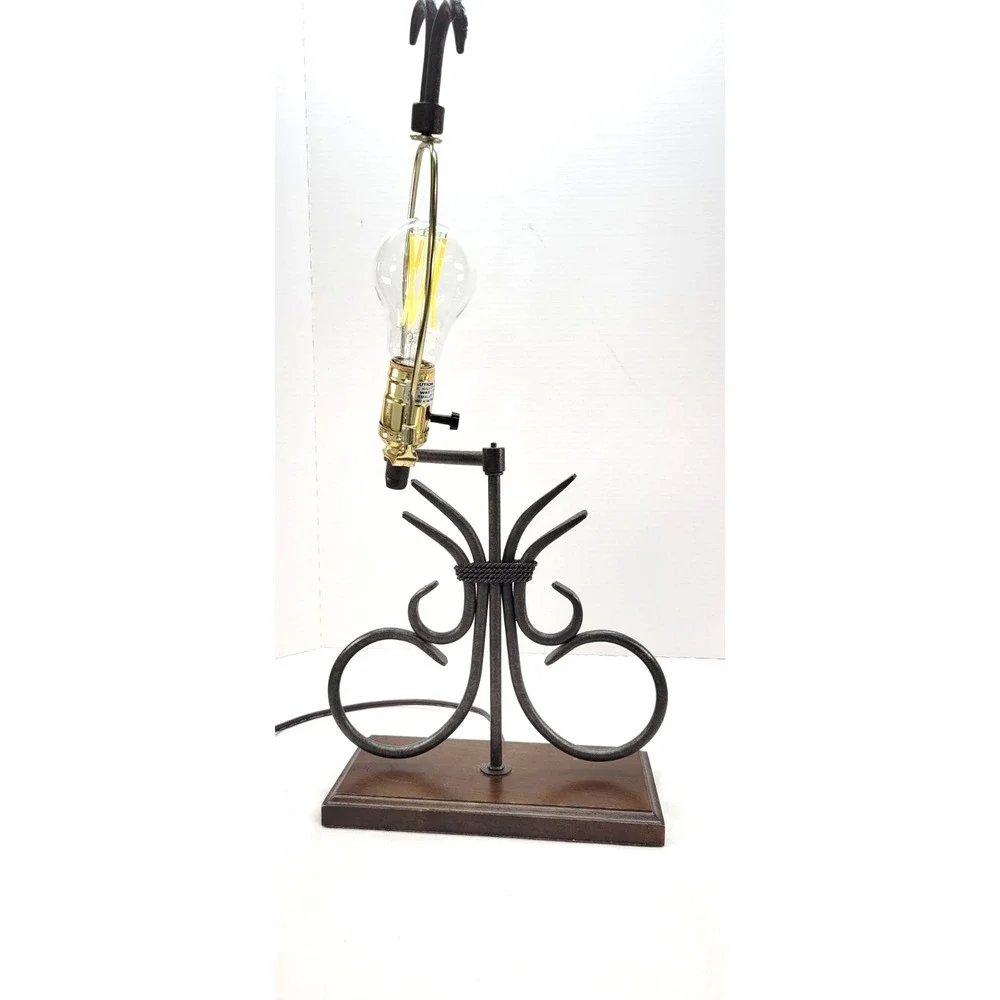 Vintage Wrought Iron Portable Table Lamp Western Style w Swing Arm 22